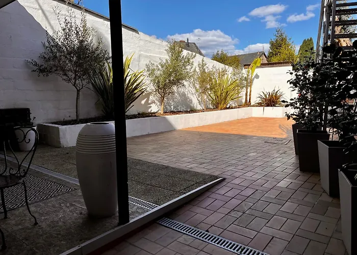 Le Quarante Cinq -1 * Laval (Mayenne)