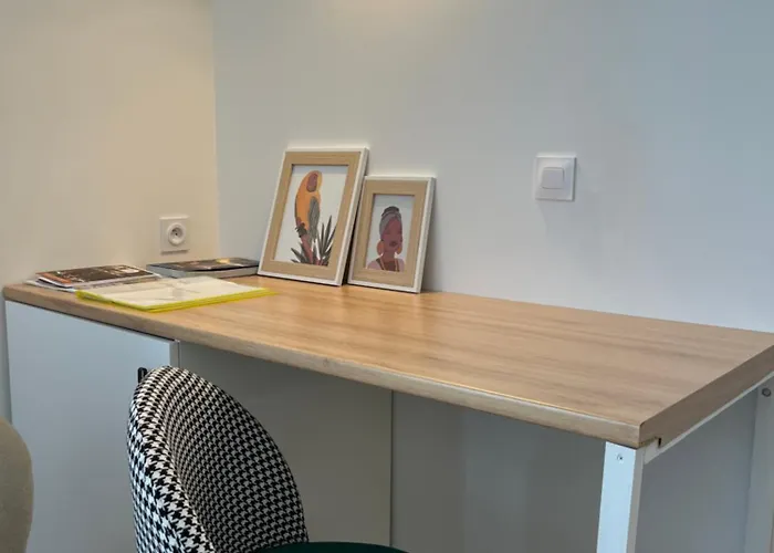 Le Quarante Cinq -1 Laval (Mayenne)